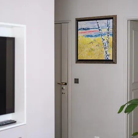 Veeve - Belle Blanche Paris